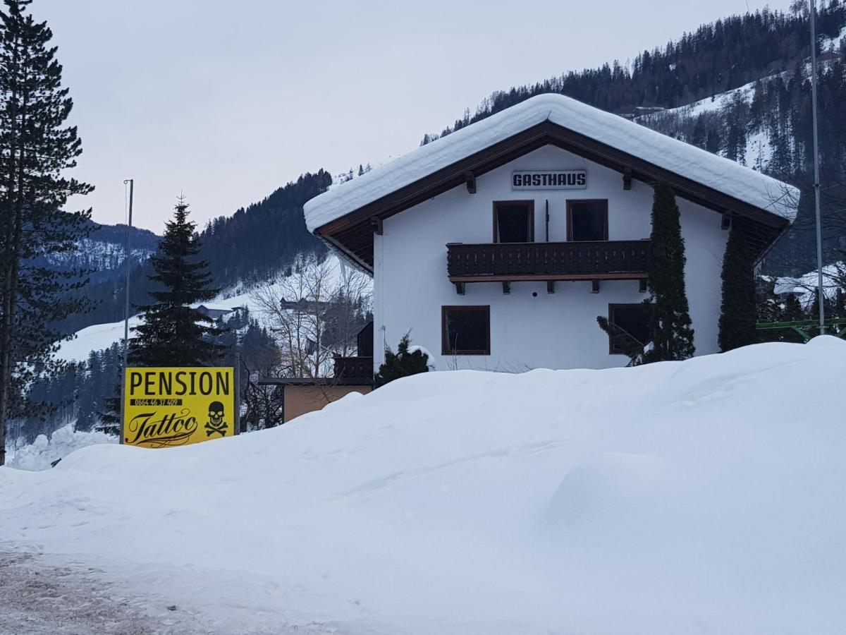 Tattoo PENSION Mörtschach Esterno foto