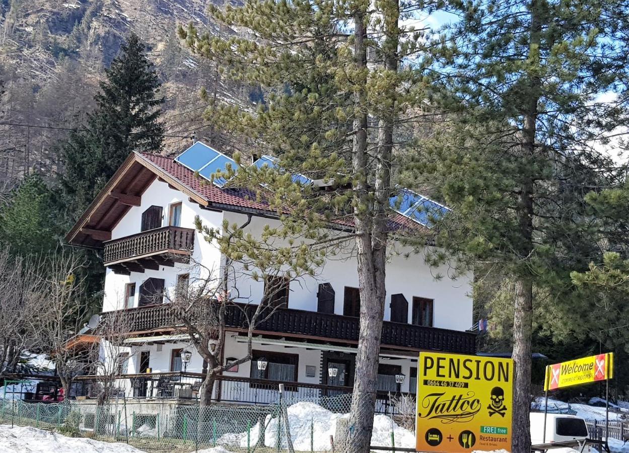 Tattoo PENSION Mörtschach Esterno foto
