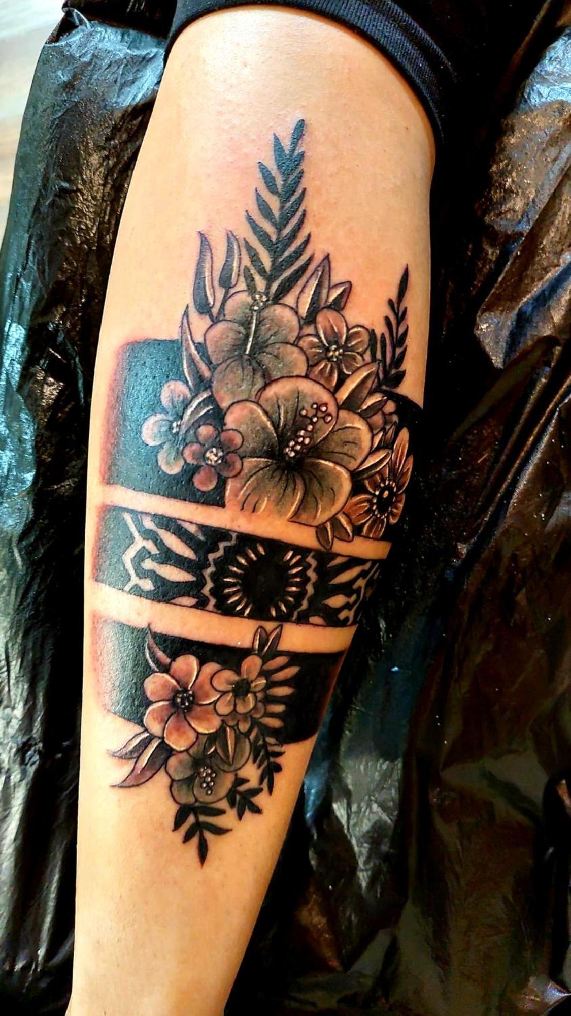 Tattoo PENSION Mörtschach Esterno foto